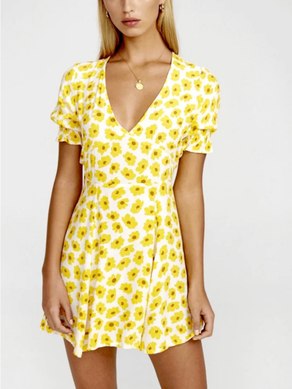 Faithful The Brand La Belle Yellow and White Mini Summer Dress size 2/XS